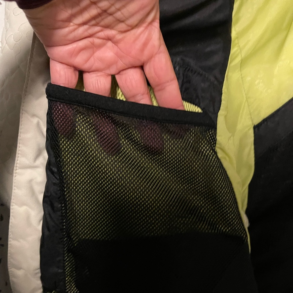 Volcom winter/ski jacket - Picture 7 of 11